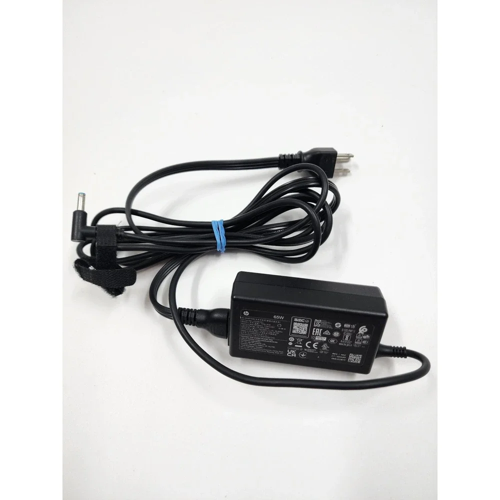 HP 65W Laptop AC Adapter Charger TPN-LA24 L82487-001 Blue Tip 19.5V 3.33A Black